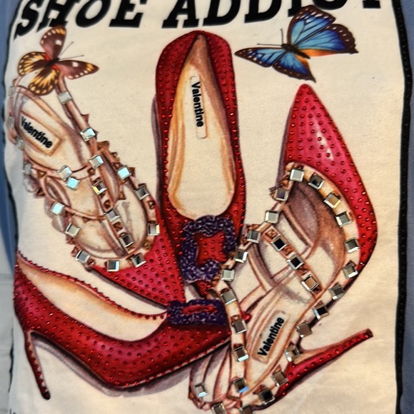 EUC so cute shoe addict top - Picture 3 of 5